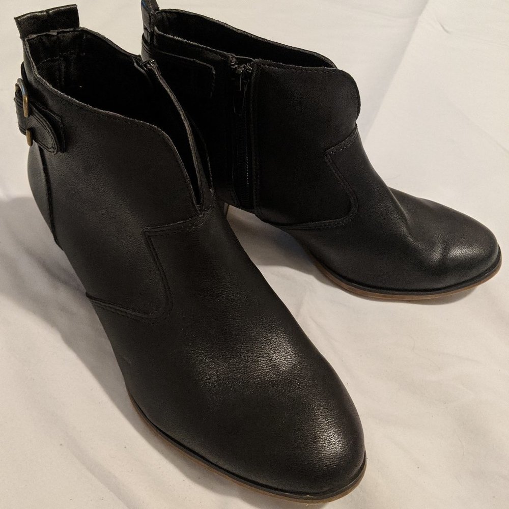 Apt. 9 Black Leather Boots